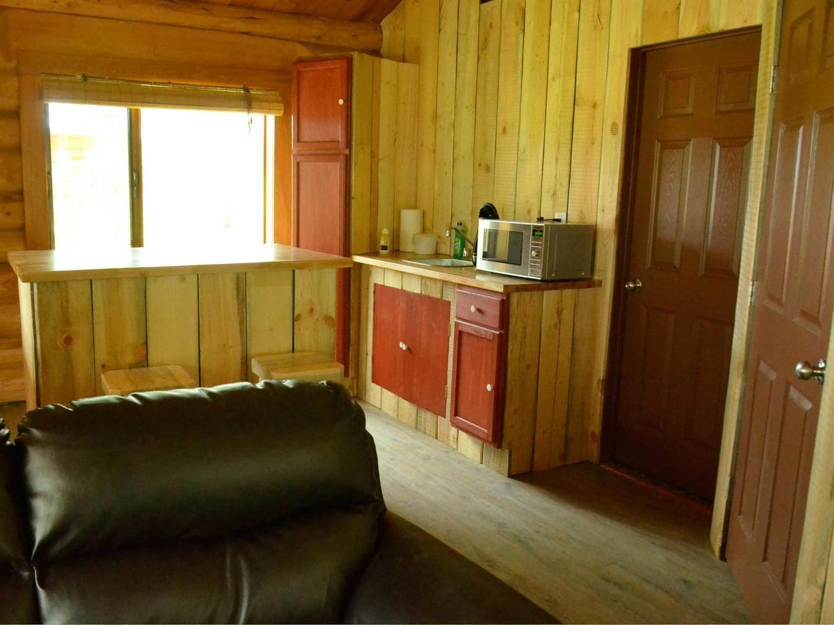 Rock Lake Lodge Rock Lake Lodge Provincial Park Экстерьер фото