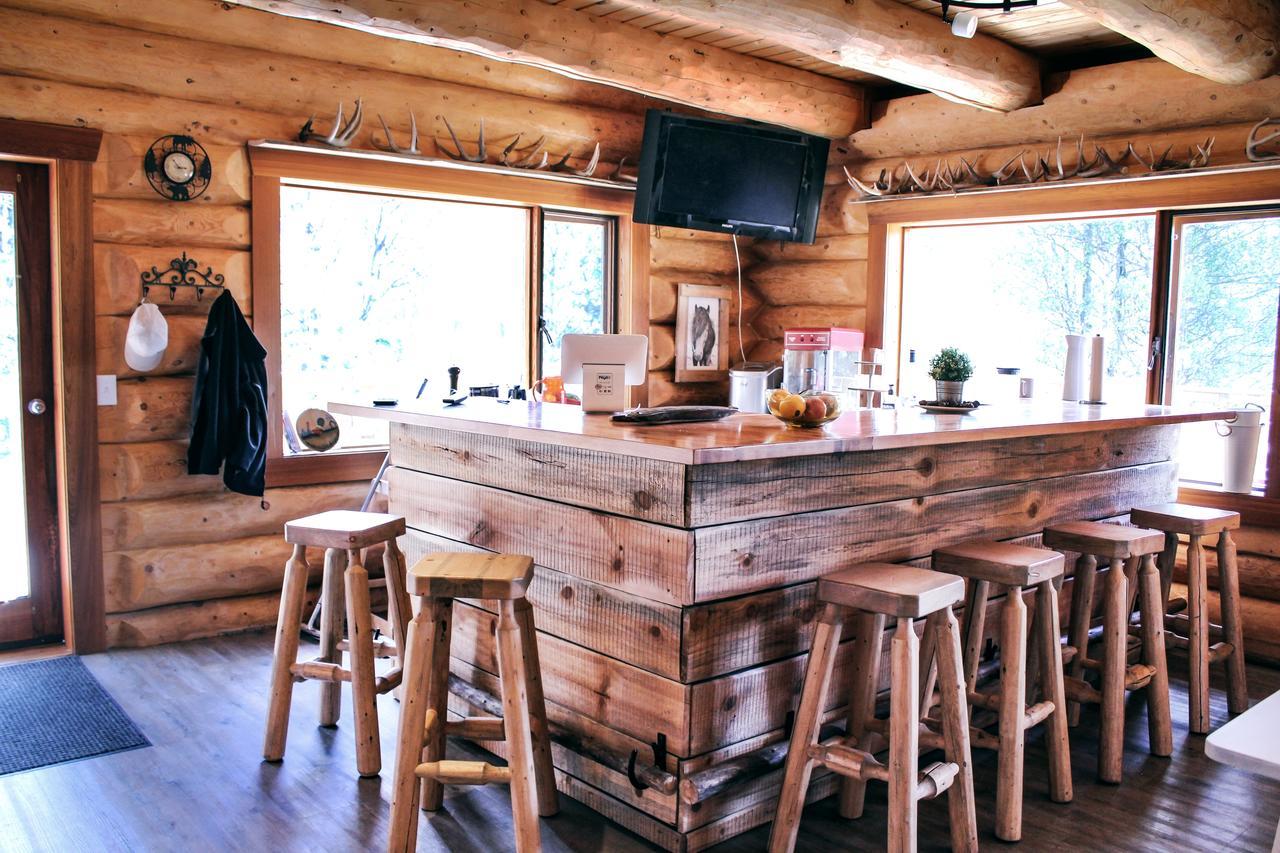 Rock Lake Lodge Rock Lake Lodge Provincial Park Экстерьер фото