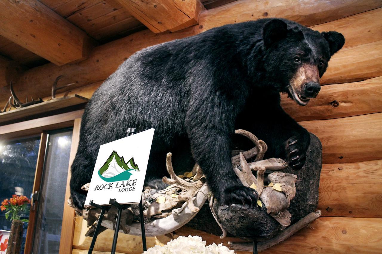 Rock Lake Lodge Rock Lake Lodge Provincial Park Экстерьер фото